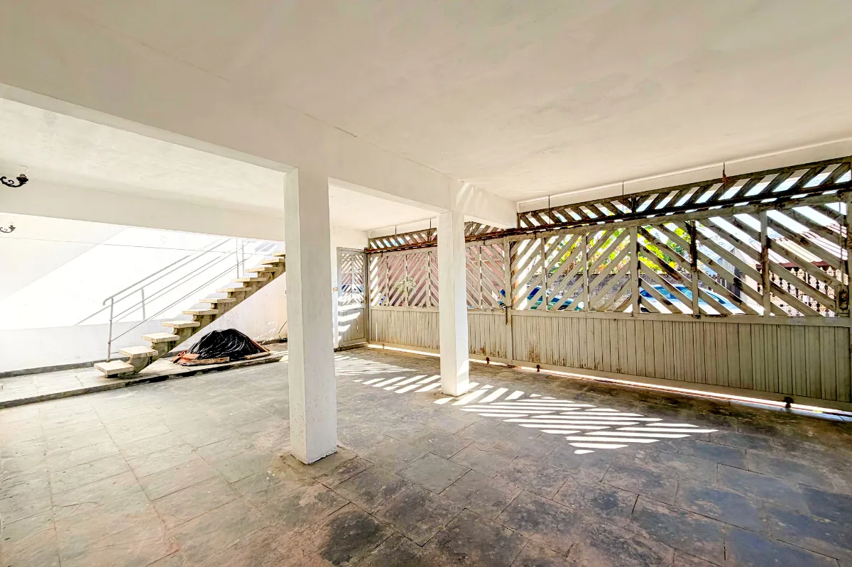 Imagem Casa para venda em Colônia com 2 quartos, 347m2