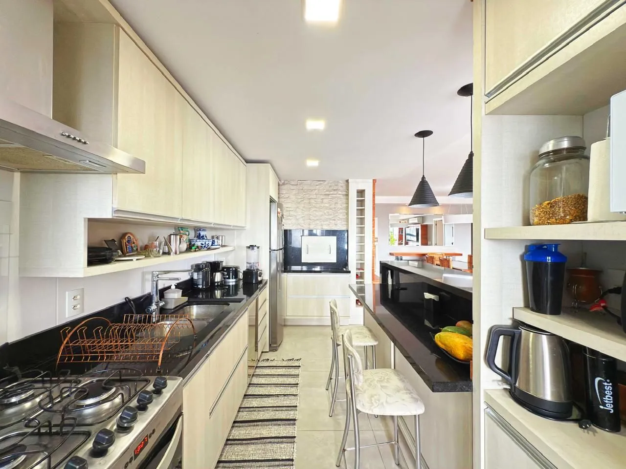 Imagem Apartamento de 3 suítes com 3 vagas, 136 m2 próximo ao Shopping Iguatemi.