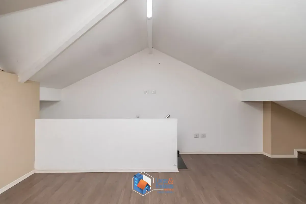 Imagem Casa no condomínio Residencial Erika para venda com 3 quartos, sendo 2 suítes, 100m²