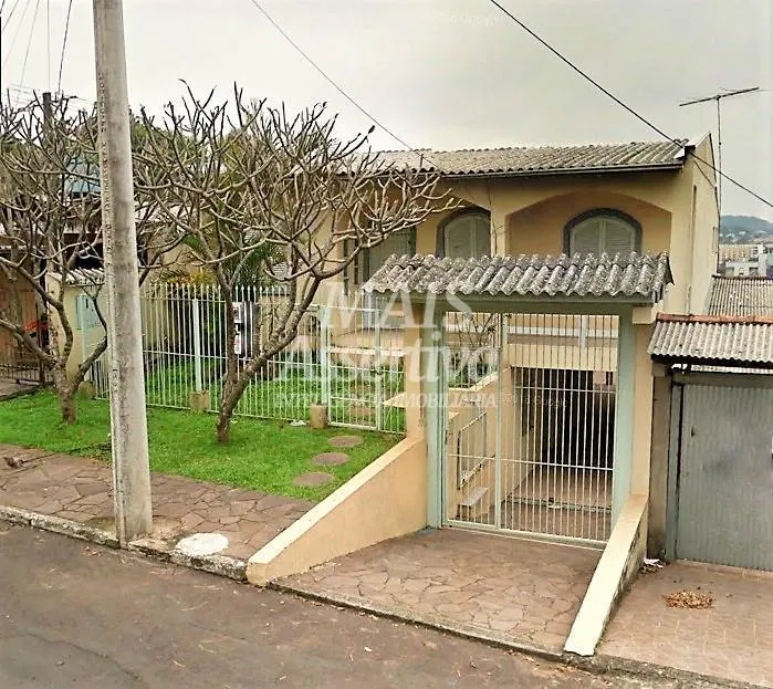 Imagem Casa para venda no bairro Rondonia em Novo Hamburgo - 3 dormitórios