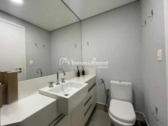 Imagem No Cambuí, viver bem é sinônimo de praticidade, conforto e estilo. Este apartamento moderno de 68...