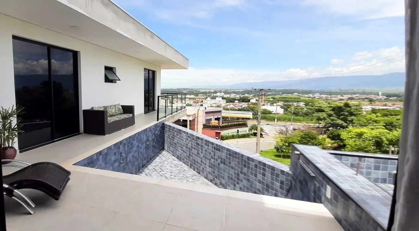 Imagem Casa à venda 3 Quartos, 3 Suites, 4 Vagas, 489M², Village Mantiqueira, Guaratinguetá - SP