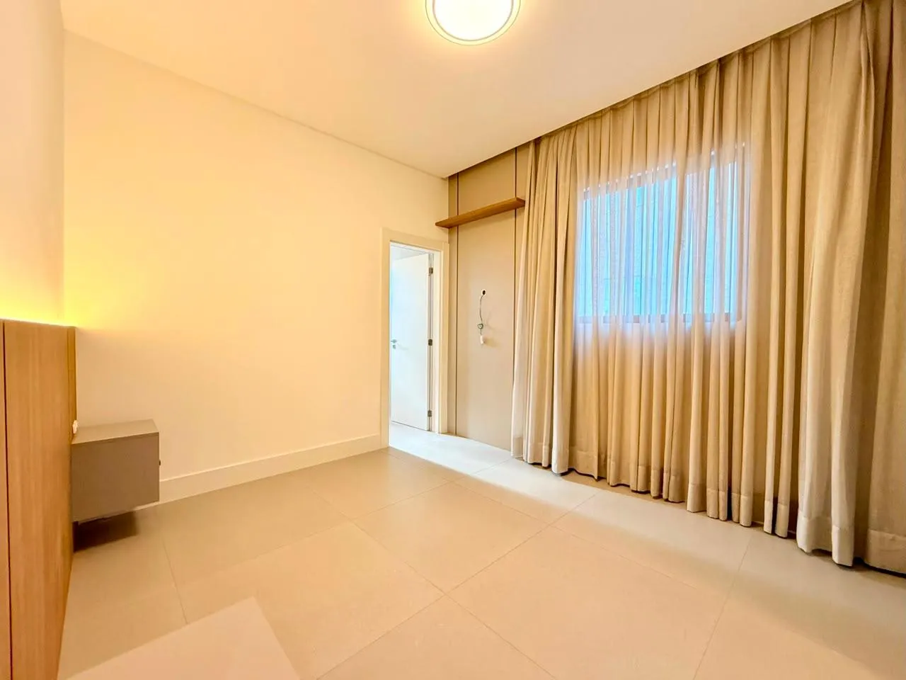 Imagem Apartamento à venda com 124.1m2 por R$ 2.450.000,00