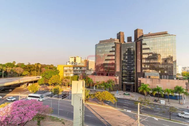 Imagem Studio para alugar, 37 m² por R$ 2.861,07/mês - Centro - Porto Alegre/RS