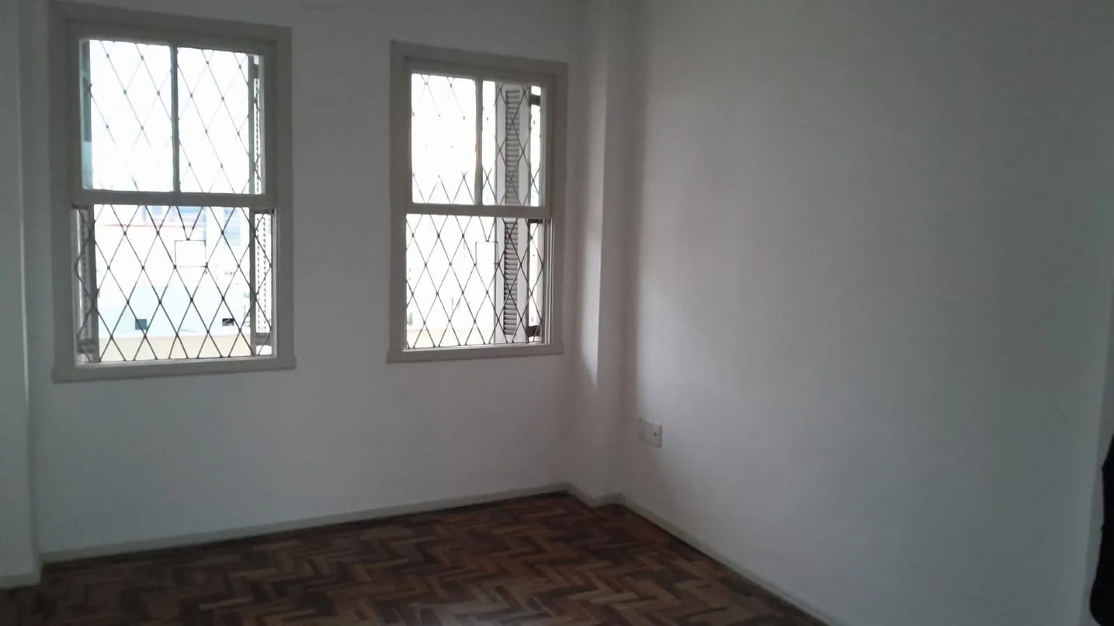 Imagem investidores - Excelente e amplo apartamento 2D LOCADO na Cidade Baixa, Porto Alegre, Com Inquilino