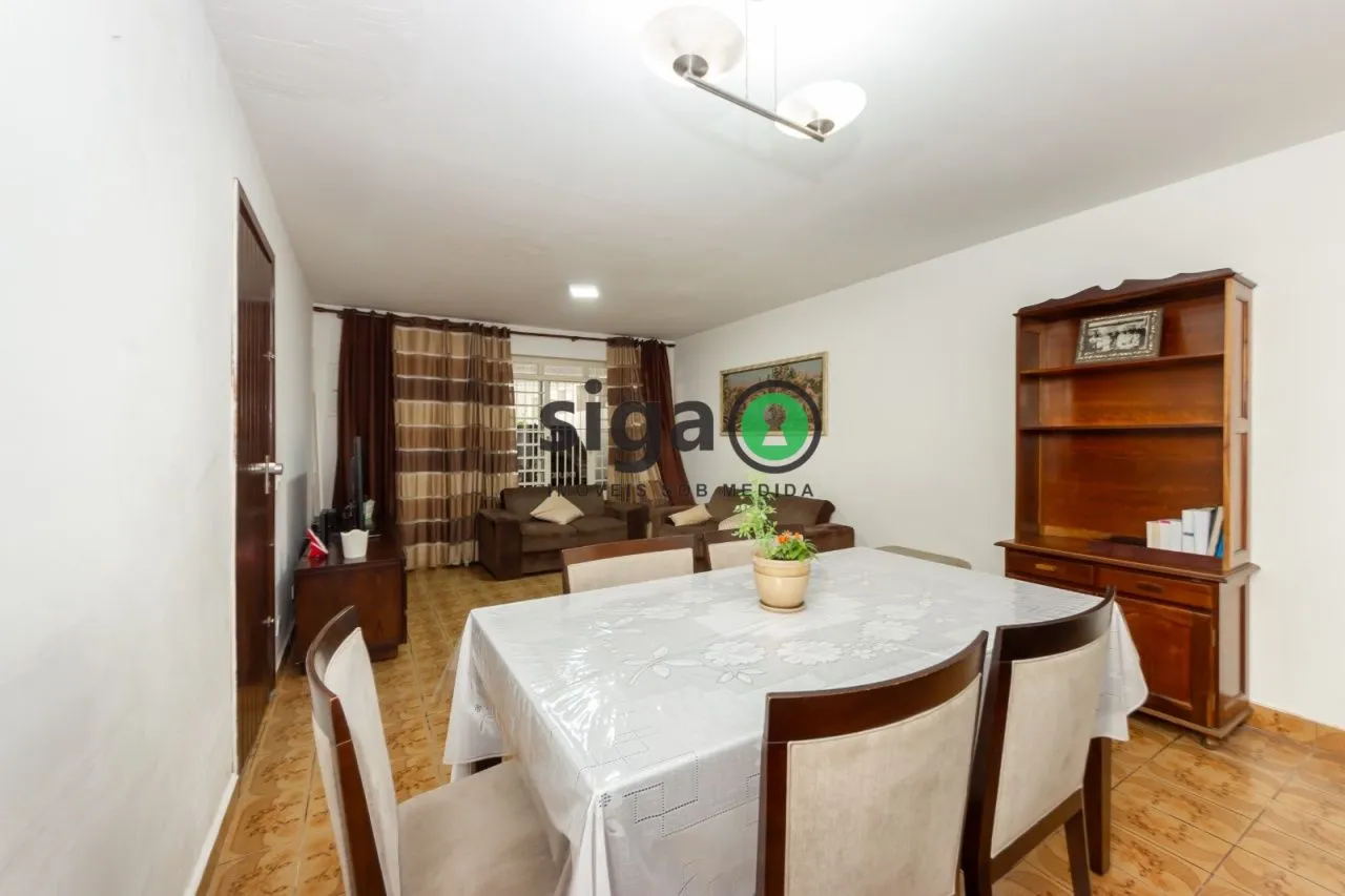 Imagem Casa à venda na Granja Julieta - 225m², 4 quartos e 2 vagas