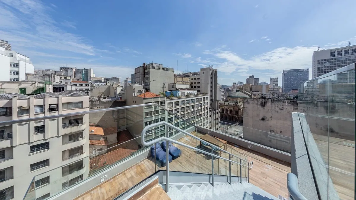 Imagem Apartamento com 1 Quarto para alugar, 18m² - Centro