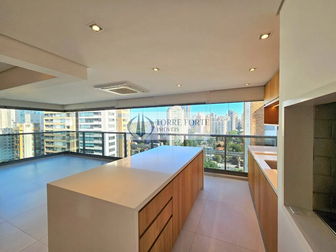 Imagem Belíssimo apartamento 192 m² 3 suítes 5 banheiros 4 vagas, no Campo Belo