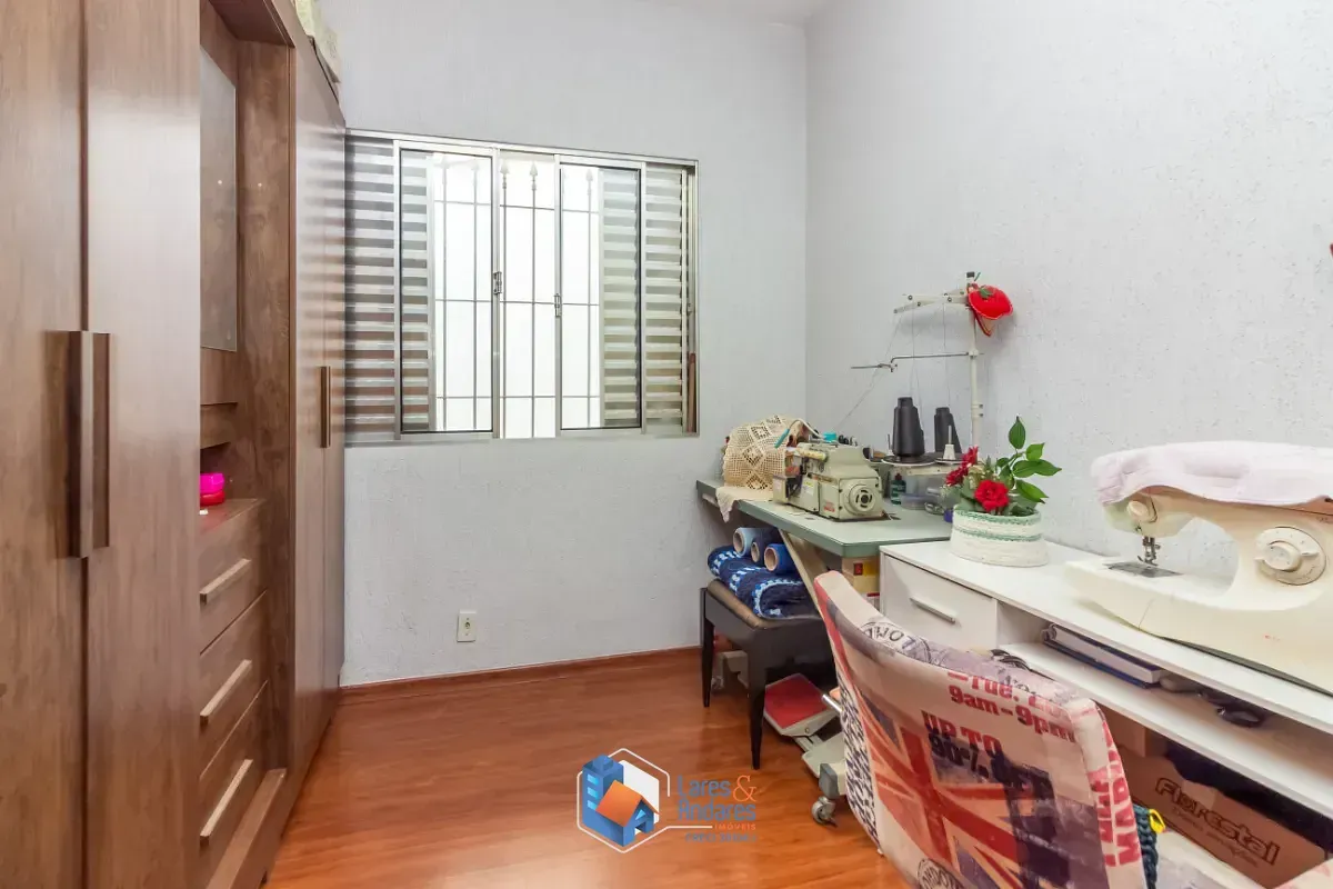 Imagem Casa para venda em Chácara Inglesa com 3 quartos, sendo 1 suíte, 187m²