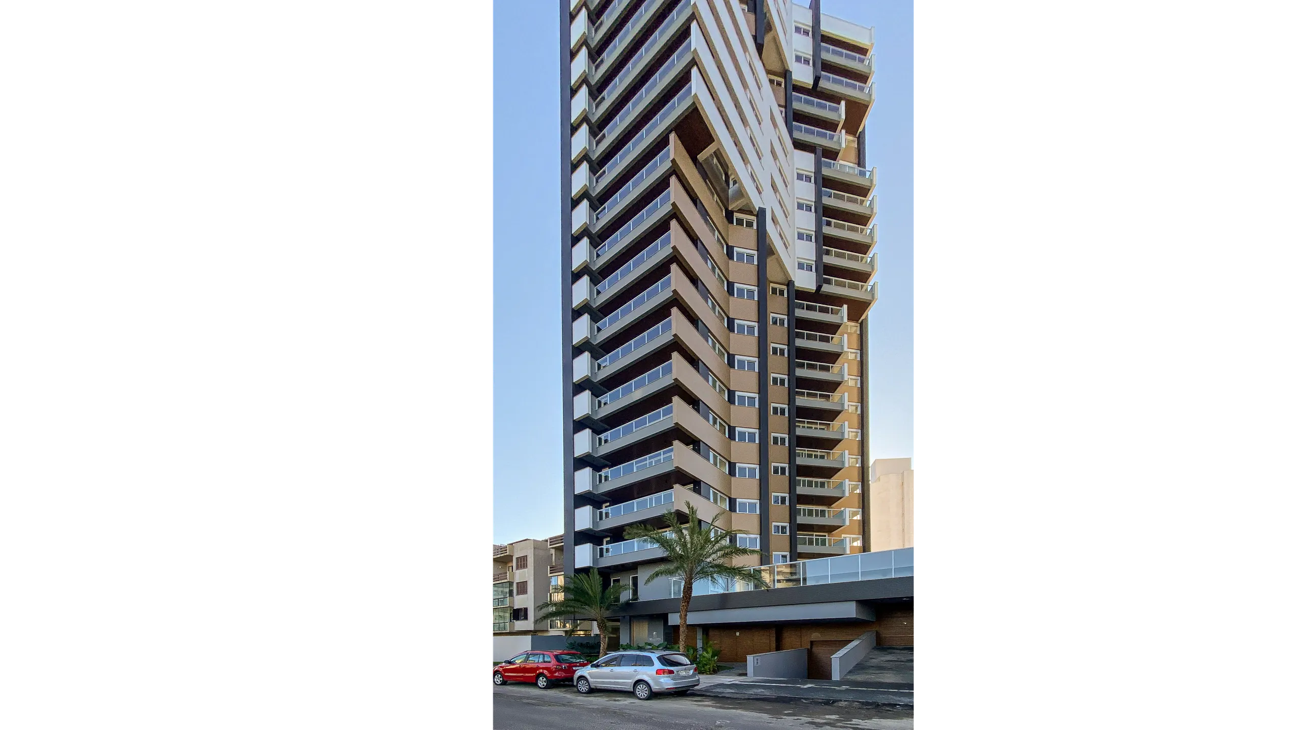 Foto do imóvel Apartamento à venda em Torres, Predial, com 2 quartos, 100.44m2