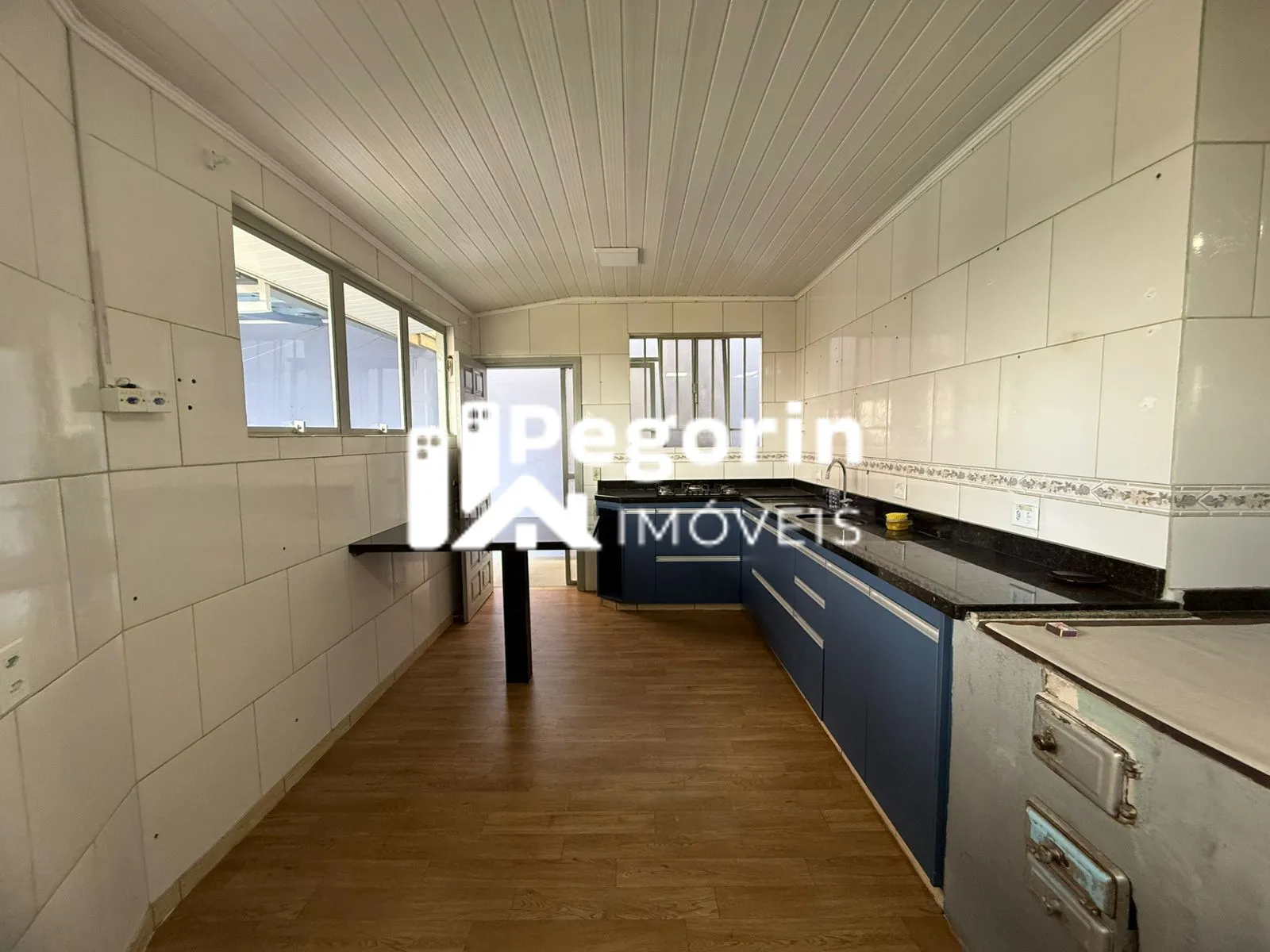 Foto do imóvel Casa A Venda no Atuba em Rua Manoel de Souza Ramos