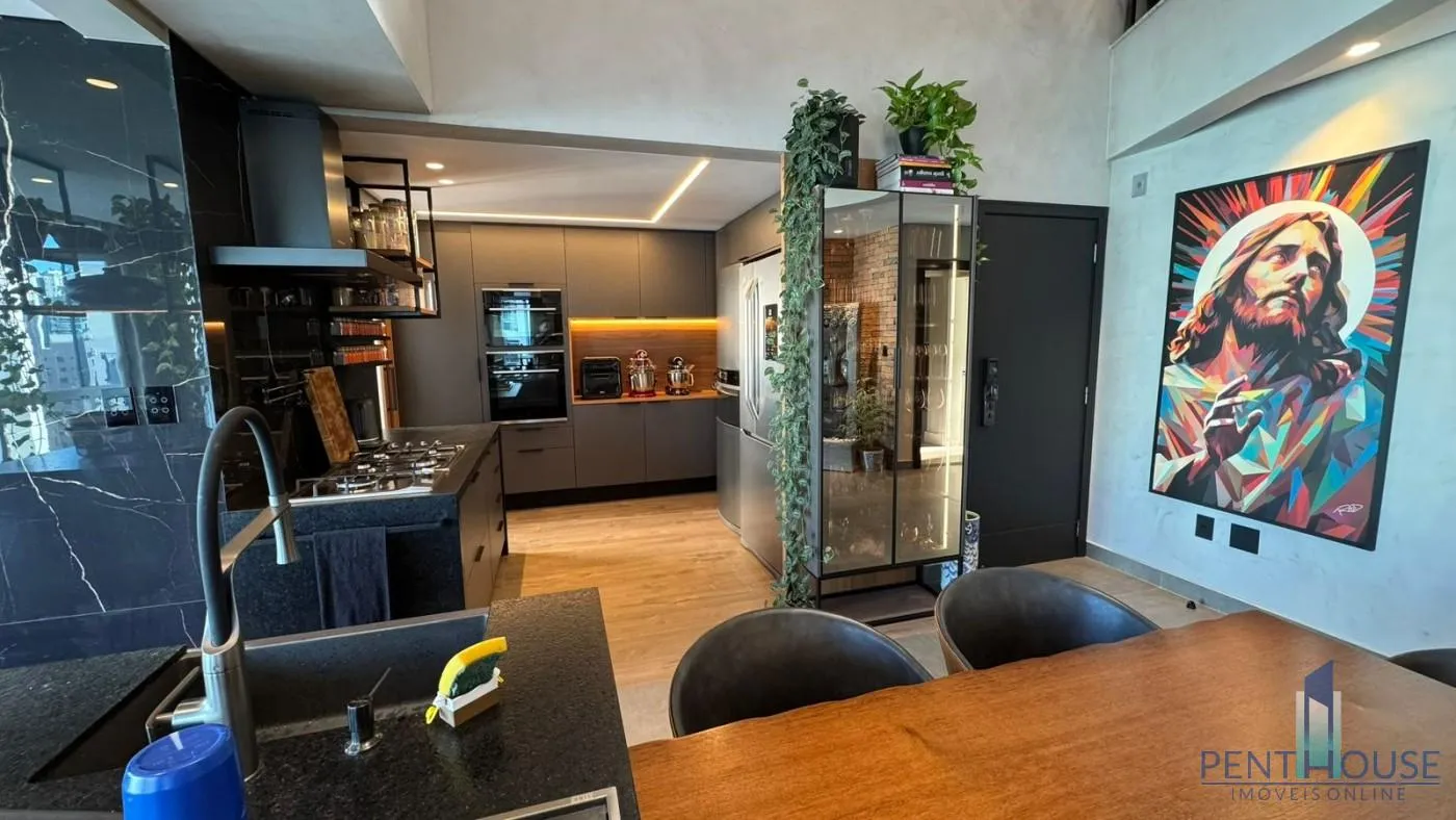 Imagem Cobertura Duplex para Venda em Balneário Camboriú, CENTRO, 3 dormitórios, 3 suítes, 4 banheiros, 3 vagas