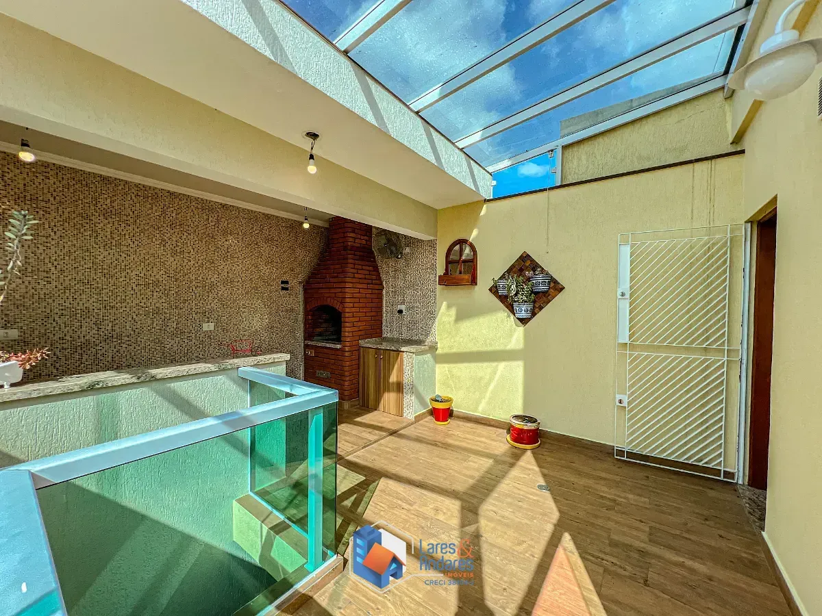Imagem Sobrado para venda em Jardim Paraíso com 4 quartos, sendo 1 suíte, 218m²