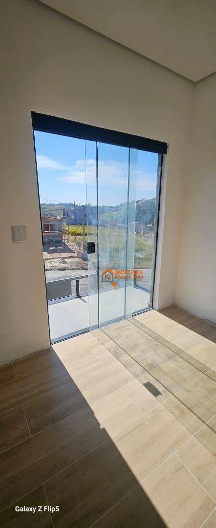 Imagem Sobrado com 3 dormitórios à venda, 112 m² por R$ 845.000,00 - Terra Preta - Mairiporã/SP
