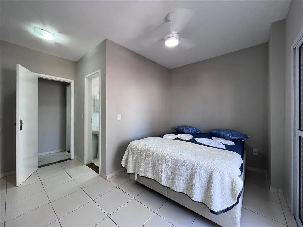 Imagem Apartamento à Venda em Guilhermina, Praia Grande - SP