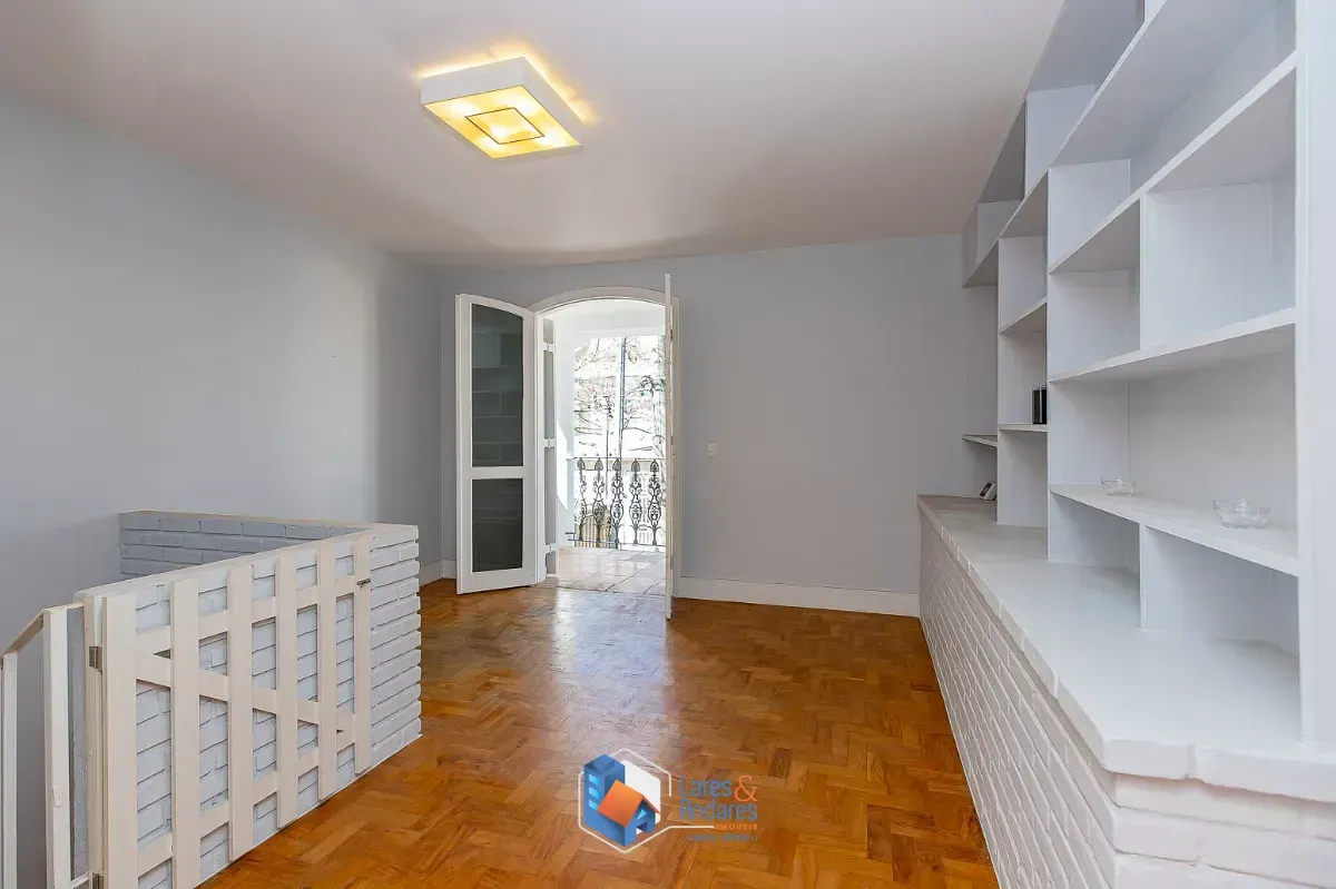 Imagem Casa para venda em Jardim Marajoara com 3 quartos, sendo 3 suítes, 200m²