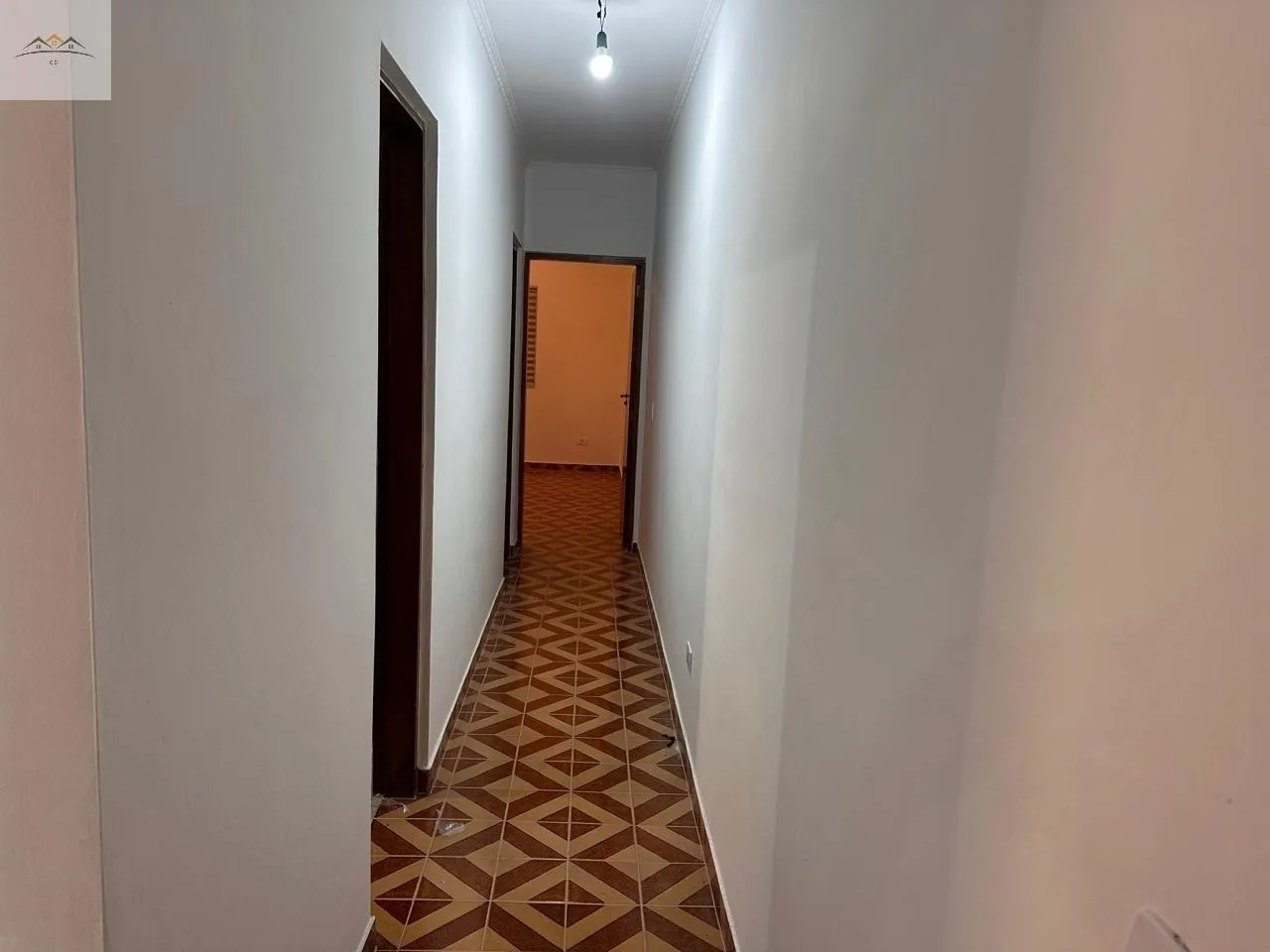 Imagem Sobrado à venda no Pq. Marajoara em Santo André 3 dorm. 2 wc 2 vgs. reformado