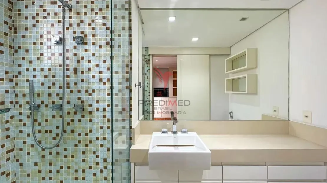 Imagem VENDO, ALUGO, NO CAMPO BELO ESTE BELÍSSIMO APARTAMENTO! ANDAR ALTO, 288M2, ACEITA PET