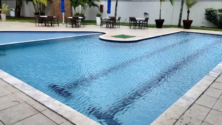 Imagem Apartamento para Venda em Recife, Caxangá, 4 dormitórios, 4 suítes, 5 banheiros, 4 vagas
