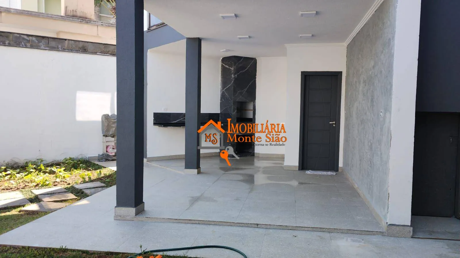 Imagem Casa com 3 dormitórios à venda, 300 m² por R$ 3.300.000 - Jardim Fazenda Rincao - Aruja V - Arujá/SP