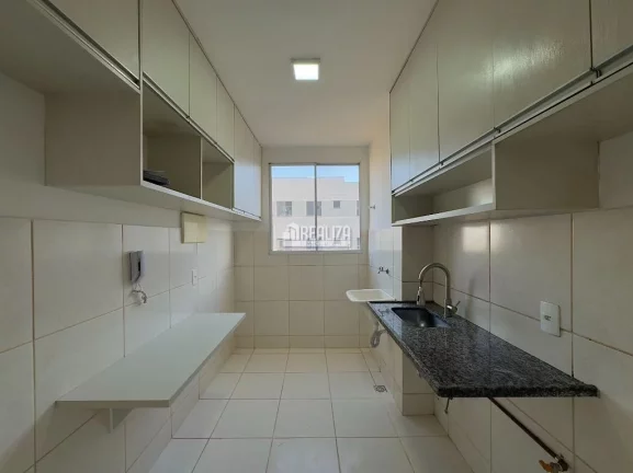 Imagem Oportunidade exclusiva: Apartamento de 2 dormitórios com piscina no Condomínio Condomínio Park Torino, em Uberaba