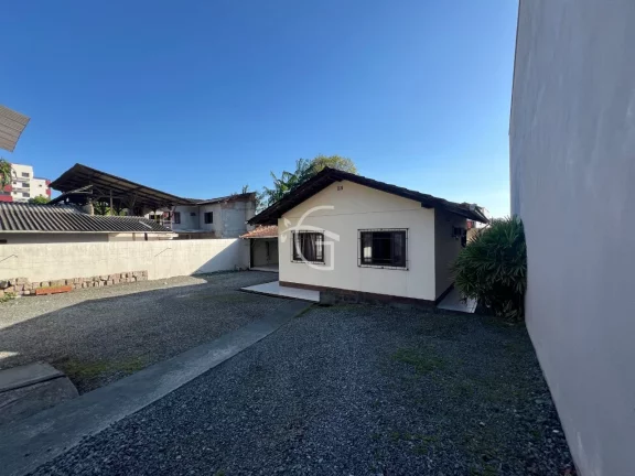 Imagem CASA COMERCIAL/RESIDENCIAL em JOINVILLE - SC, SAGUAÇU