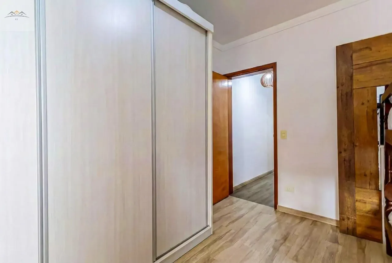 Imagem Sobrado com 4 Quartos à Venda, 300 m² em Vila Assunção - Santo André