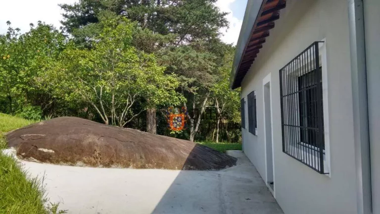 Imagem Sítio com 3 dormitórios à venda, 25000 m² por R$ 949.000 - Mato Dentro- Camanducaia/MG