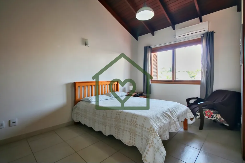 Imagem Exclusividade e Sofisticação: Este sobrado de 3 suítes e terraço com vista para o guaíba está ...