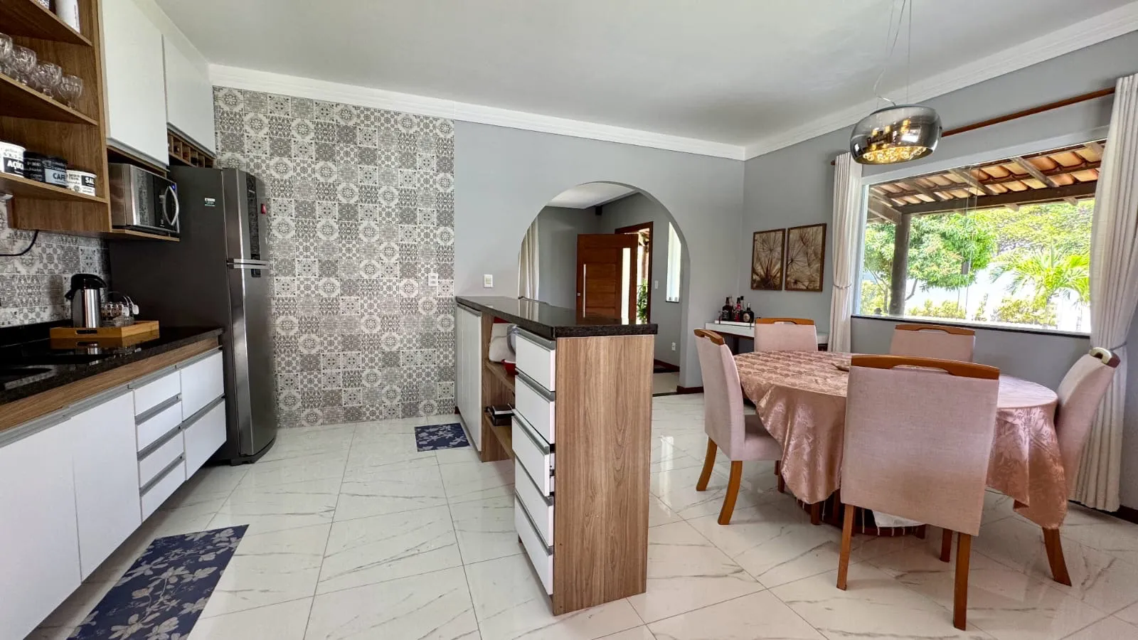 Imagem Casa de Condomínio com 4 Quartos à Venda, 250 m² em Guarajuba (Monte Gordo) - Camaçari