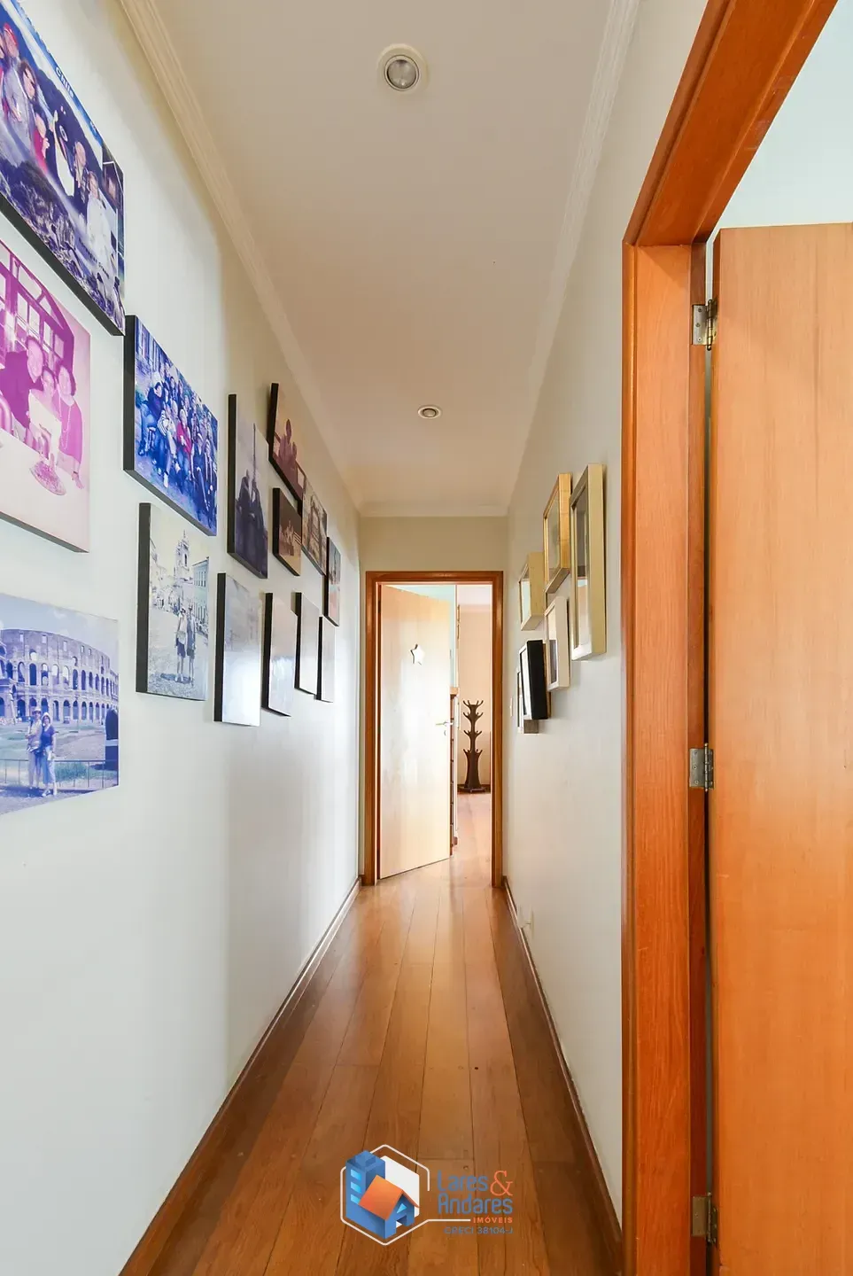 Imagem Apartamento para venda em Morro dos Ingleses com 3 quartos, sendo 2 suítes, 220m²
