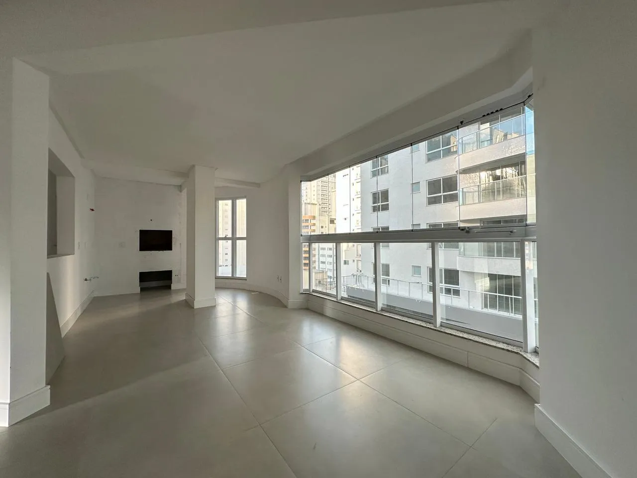 Imagem Apartamento à venda com 147m2 por R$ 1.650.000,00