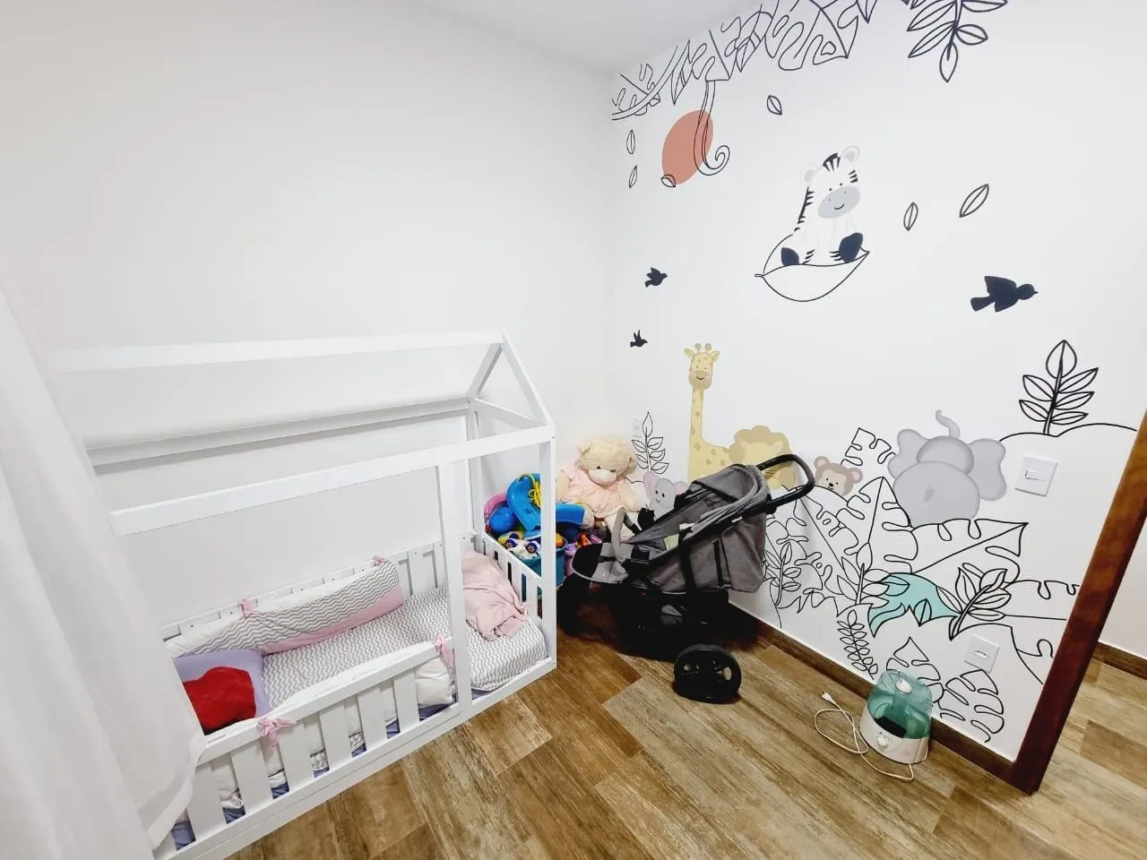 Imagem Casa à venda 3 Quartos, 1 Suite, 4 Vagas, 300M², Parque São Luís, Taubaté - SP | Residencial Jatobá
