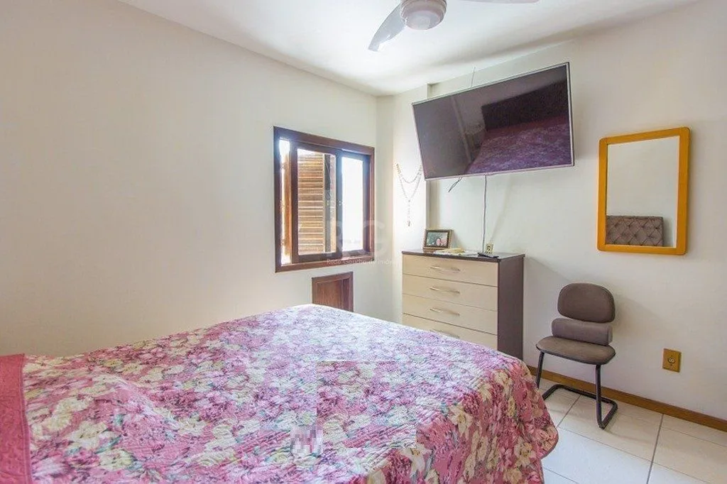 Imagem Cobertura para Venda - 120m², 3 dormitórios, sendo 1 suites, 1 vaga - Centro