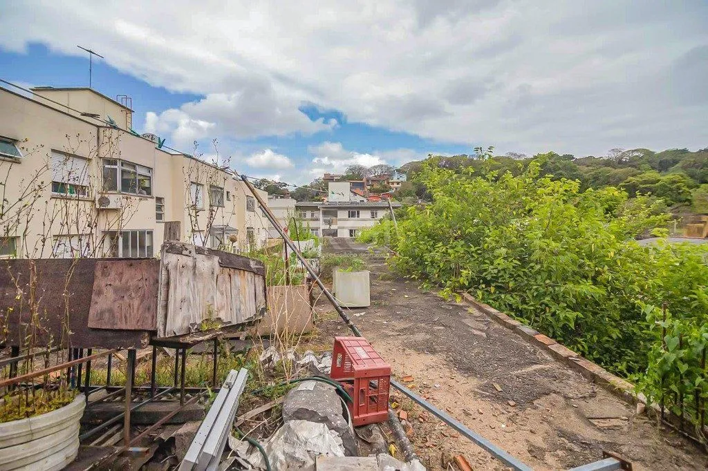 Imagem Predio para Venda - 74m², 0 dormitórios, Partenon