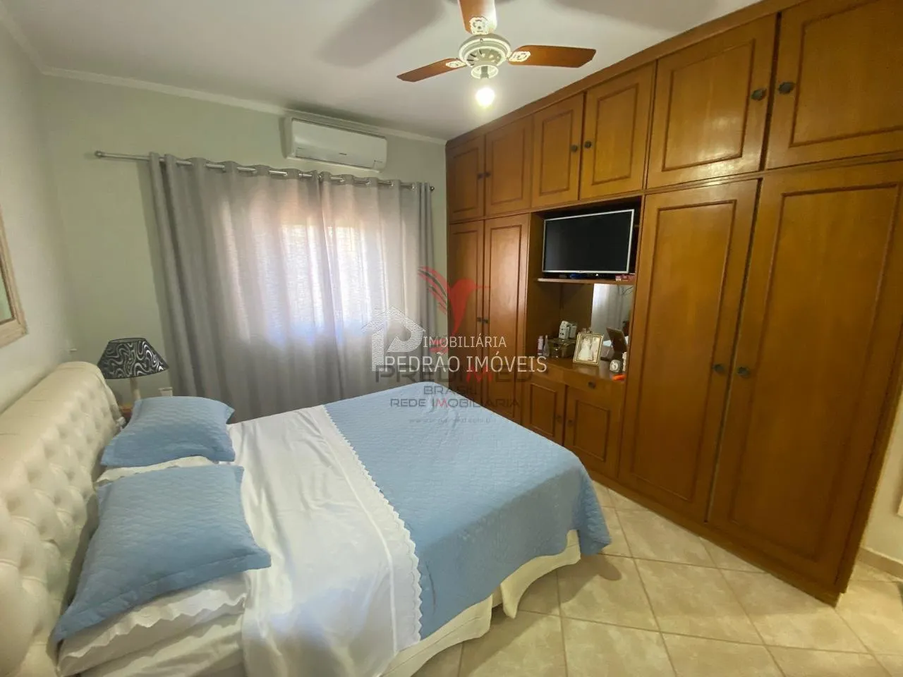 Imagem Sobrado de 3 quartos, 200m² no bairro Vila Santa Cecília, em Lençóis Paulista