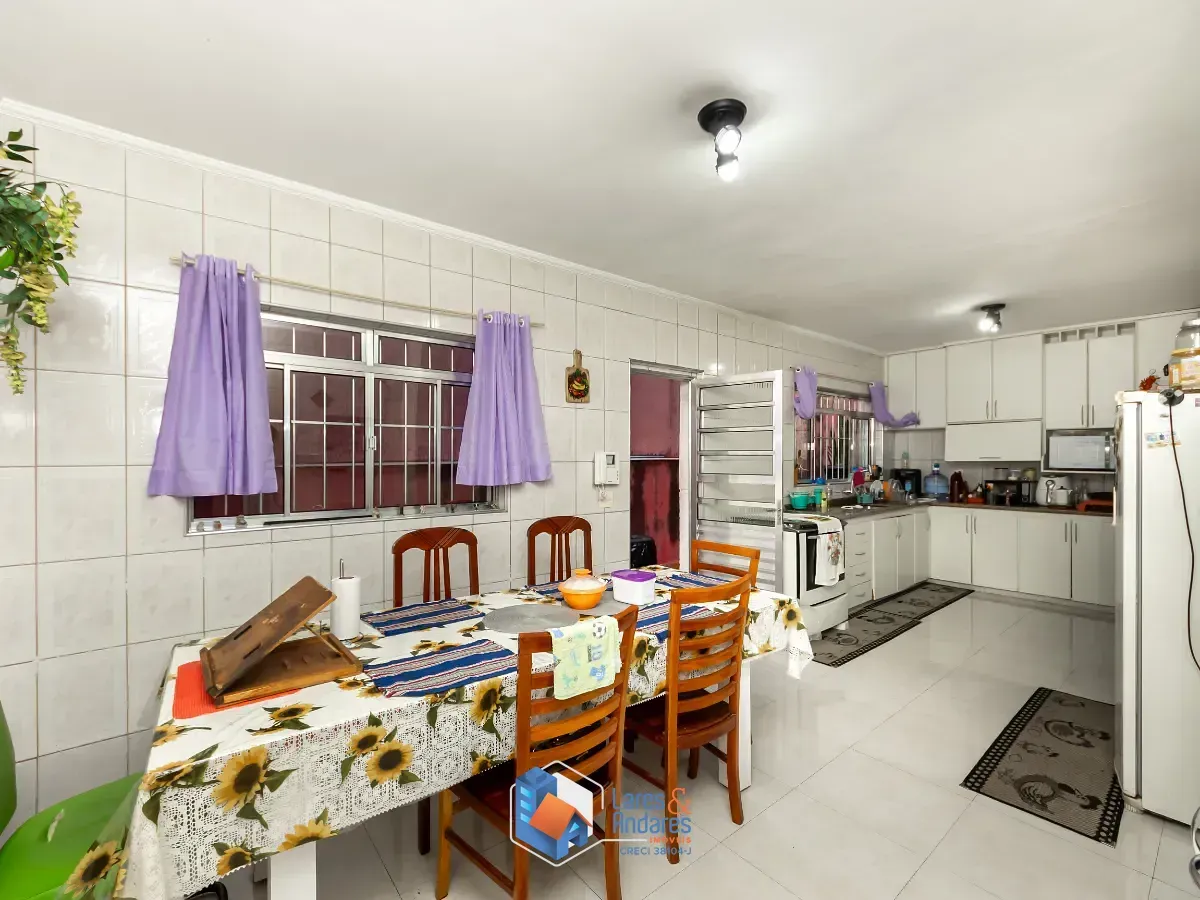 Imagem Casa para venda em Jardim Nosso Lar com 4 quartos, sendo 2 suítes, 250m²