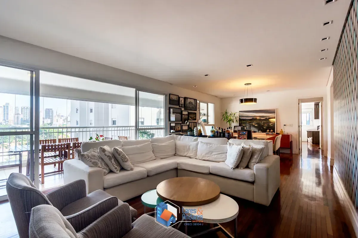 Foto do imóvel Apartamento para venda em Barra Funda com 3 quartos, sendo 3 suítes, 162m² em Rua Tagipuru