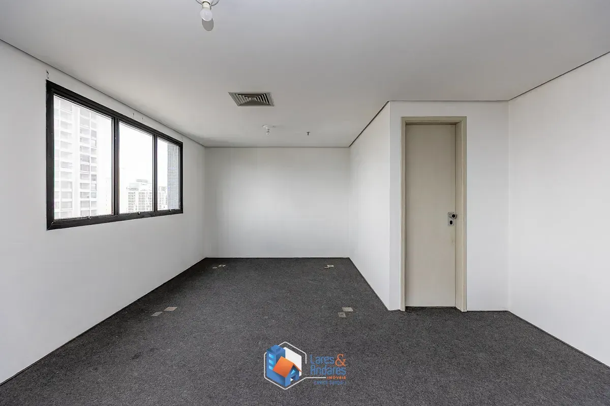 Imagem Conjunto comercial para venda em Paraíso, 50m²