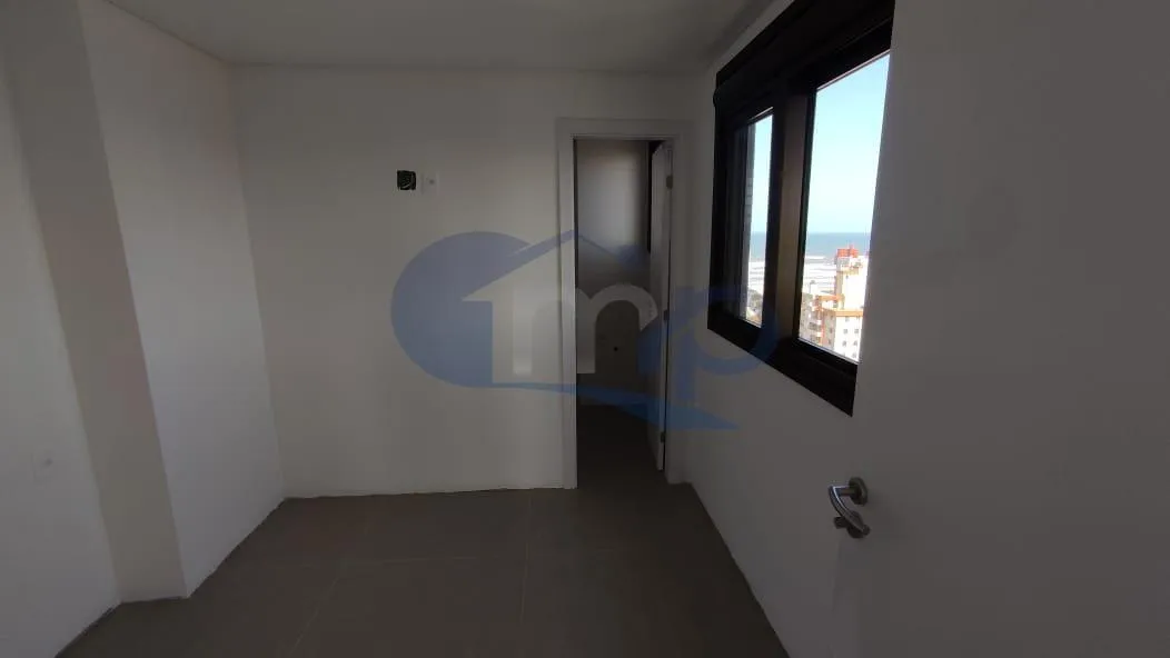 Imagem Apartamento á venda com 3 dormitórios no centro de Torres/RS