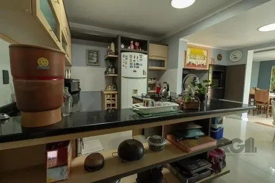 Imagem Casa de 4 dormitórios mobiliada para venda no Bairro Jardim Itu Sabara.