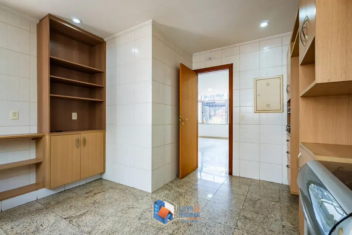 Imagem Casa de vila para venda em Campo Belo com 3 quartos, sendo 3 suítes, 172m²