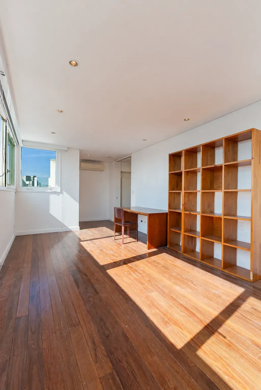 Imagem Cobertura com 3 Quartos à Venda ou Locação, 180 m² em Vila Nova Conceição - São Paulo