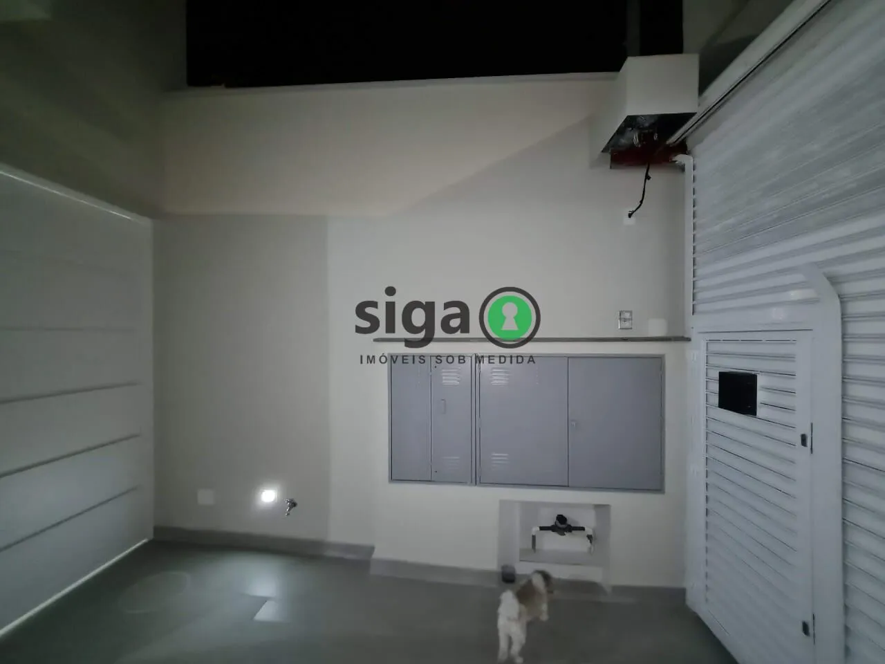 Imagem Casa assobradada para Locação Comercial no Brooklin com 200m², 8 salas, 8 banheiros e 2 vagas