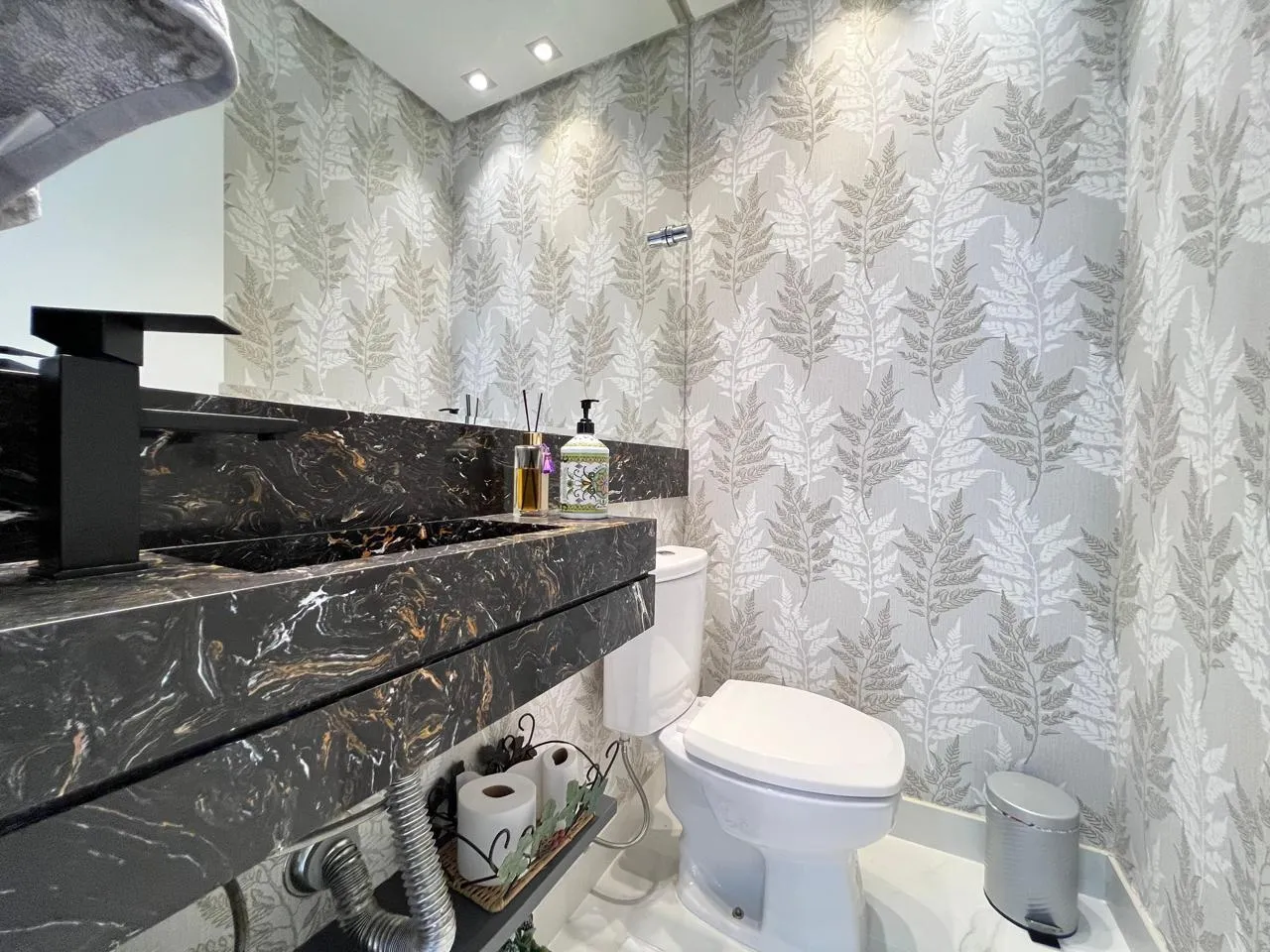 Imagem Apartamento à venda com 123m2 por R$ 1.798.000,00