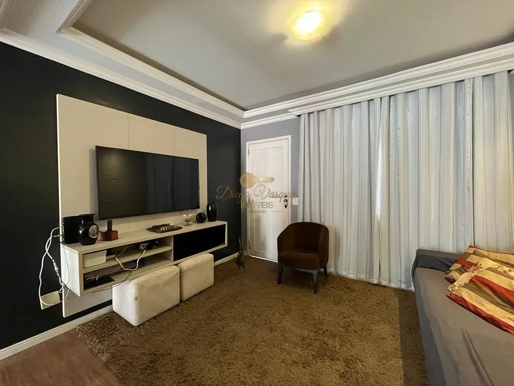 Imagem Casa em Condomínio para Venda em Teresópolis / RJ no bairro Bom Retiro
