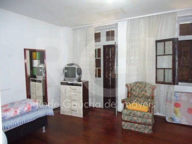 Imagem Casa para Venda - 170m², 3 dormitórios e garagem na Cidade Baixa