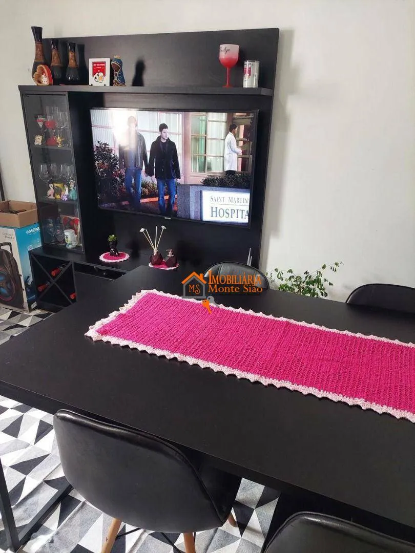 Imagem Apartamento com 2 dormitórios à venda, 48 m² por R$ 180.000,00 - Vila Sadokim - Guarulhos/SP