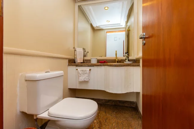 Imagem Apartamento à venda em São Paulo, Moema, com 4 quartos, 200m2