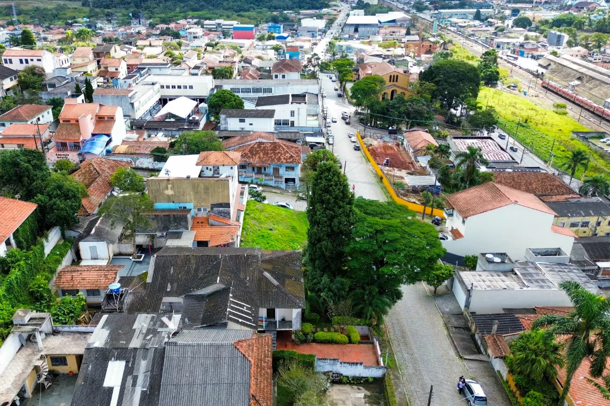 Imagem Terreno residencial para venda em Centro Alto, 756m2